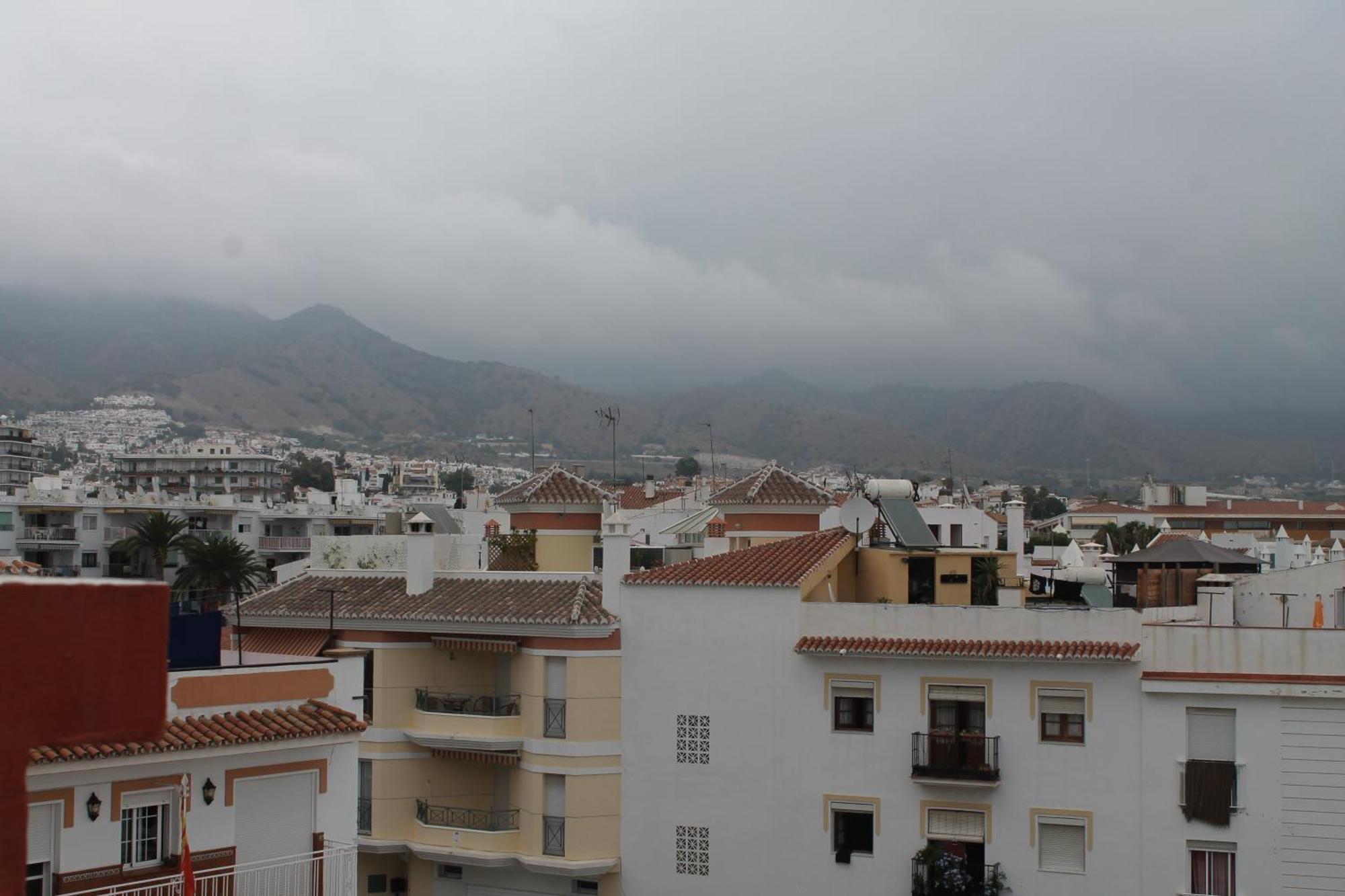 Apartamentos Turisticos Plaza Del Olvido Nerja Exteriér fotografie