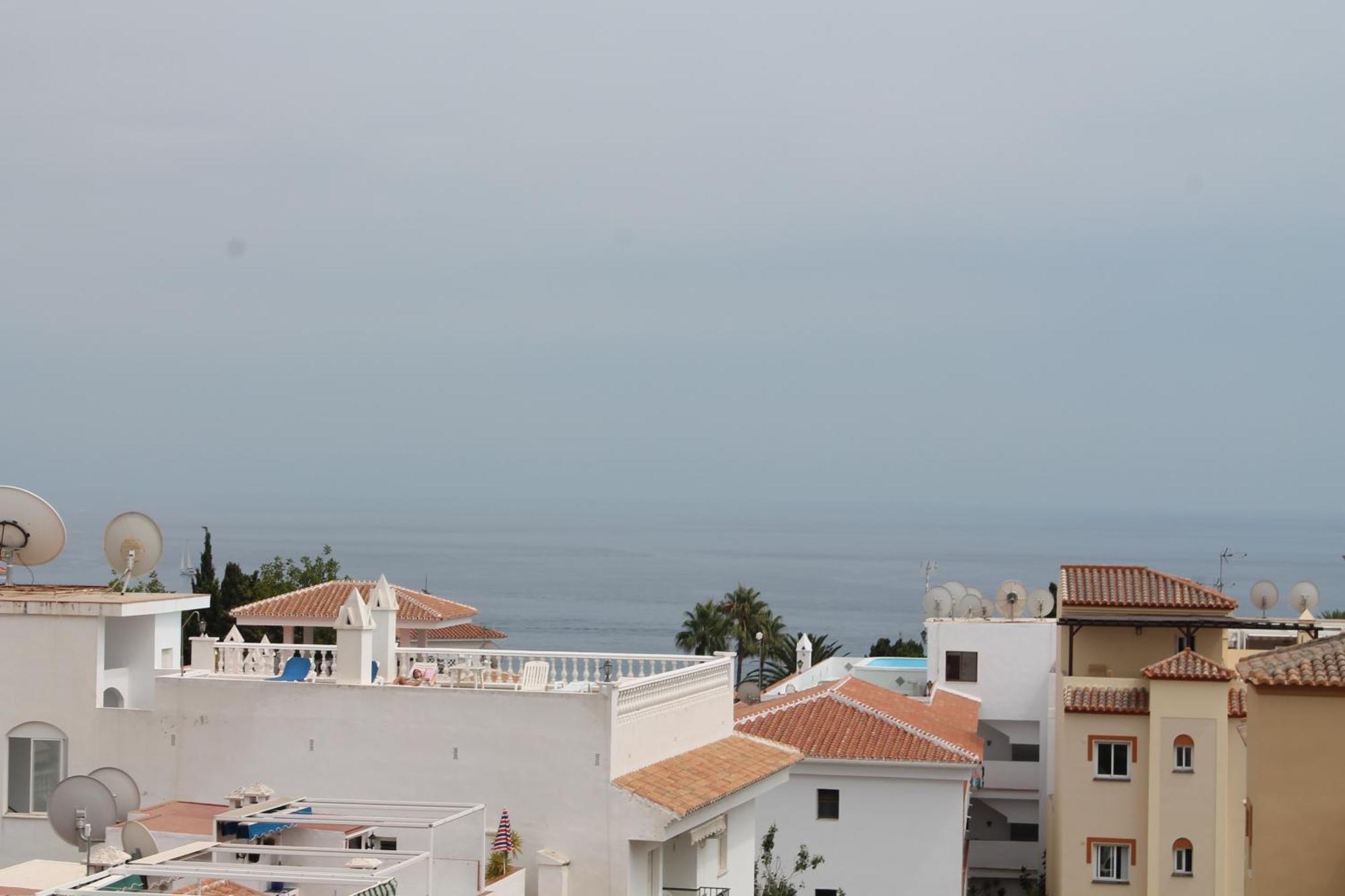 Apartamentos Turisticos Plaza Del Olvido Nerja Exteriér fotografie